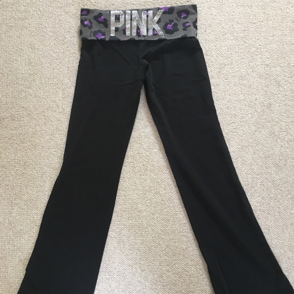 PINK yoga pants